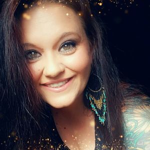 Meet your Posher, Lizabeth